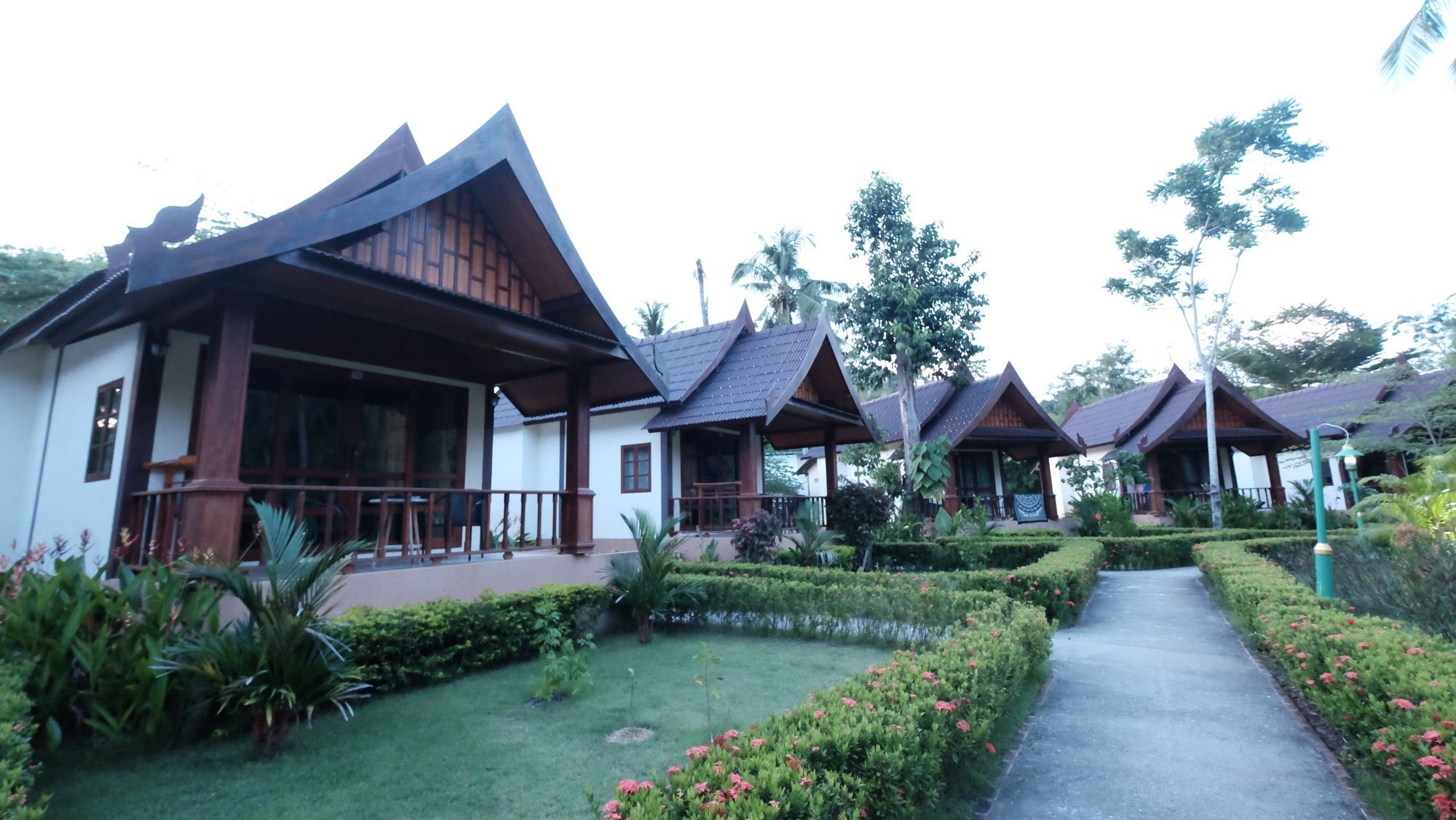 Rasa Sayang Resort - Sha Certificate Koh Lanta Exterior photo